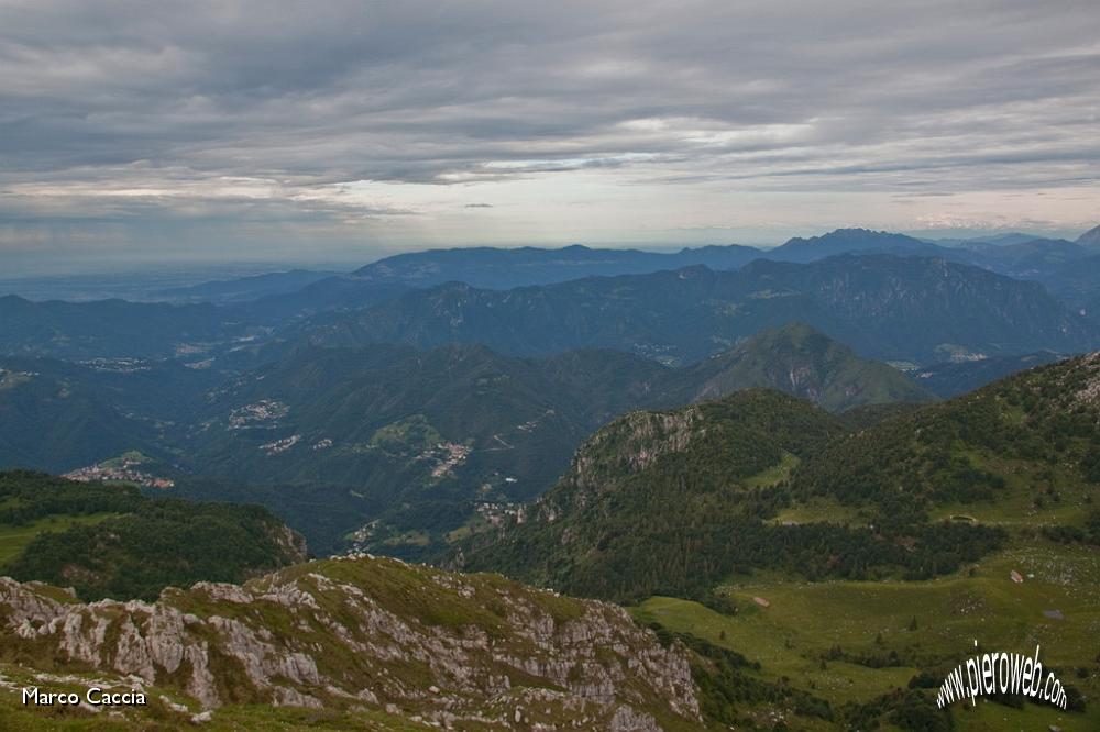 09_laggiù Valcava.jpg